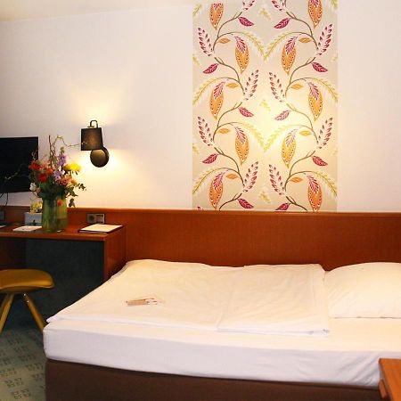 Avia Hotel ريغنسبورغ المظهر الخارجي الصورة